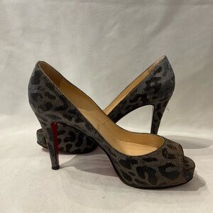 Christian Louboutin Pumps